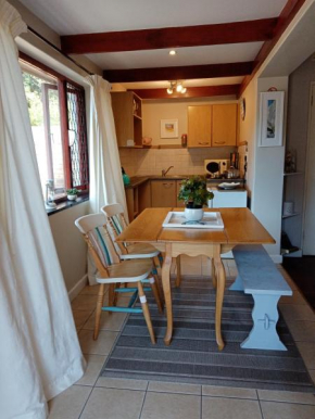 Sunshine Cottage